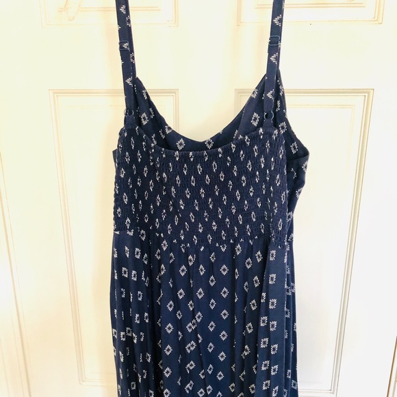 Old Navy Cami Dress - Picture 3 of 4